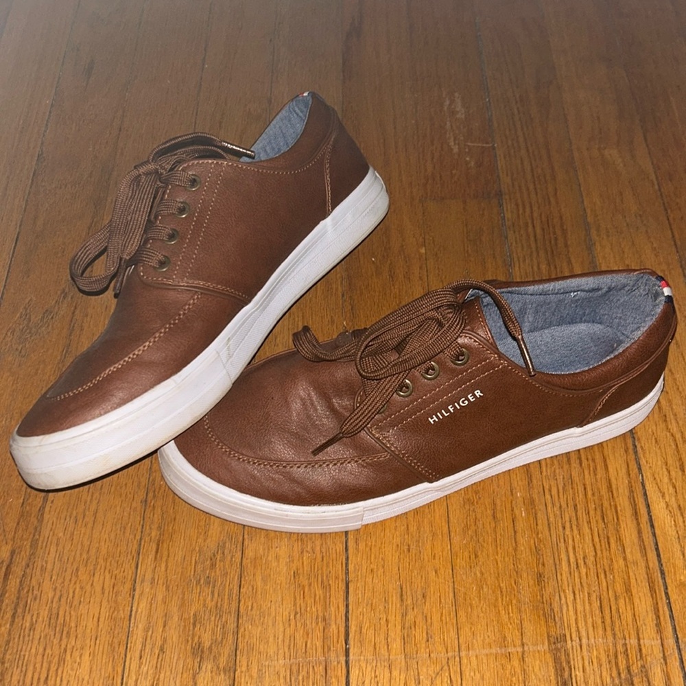 Tommy Hilfiger Leather Brown Dress Shoe